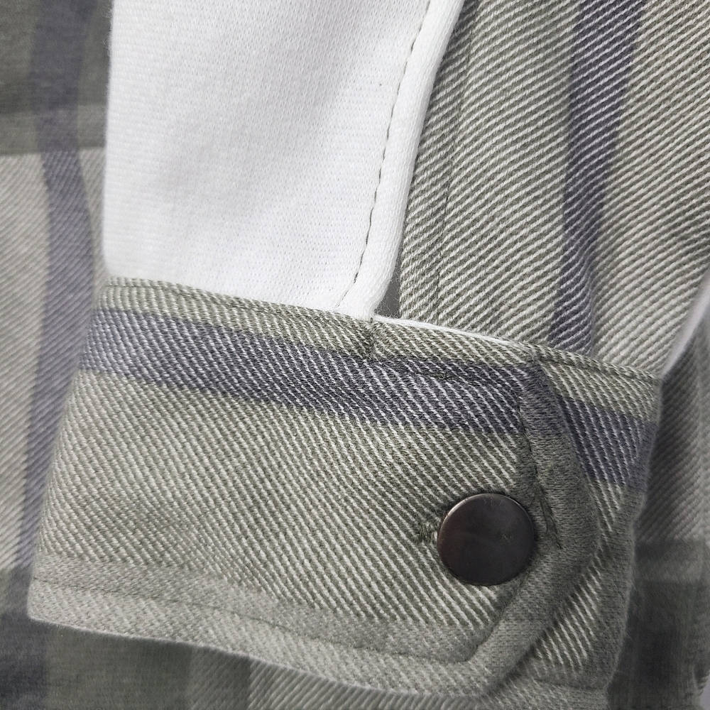 Check Shacket - Picture 6 of 11
